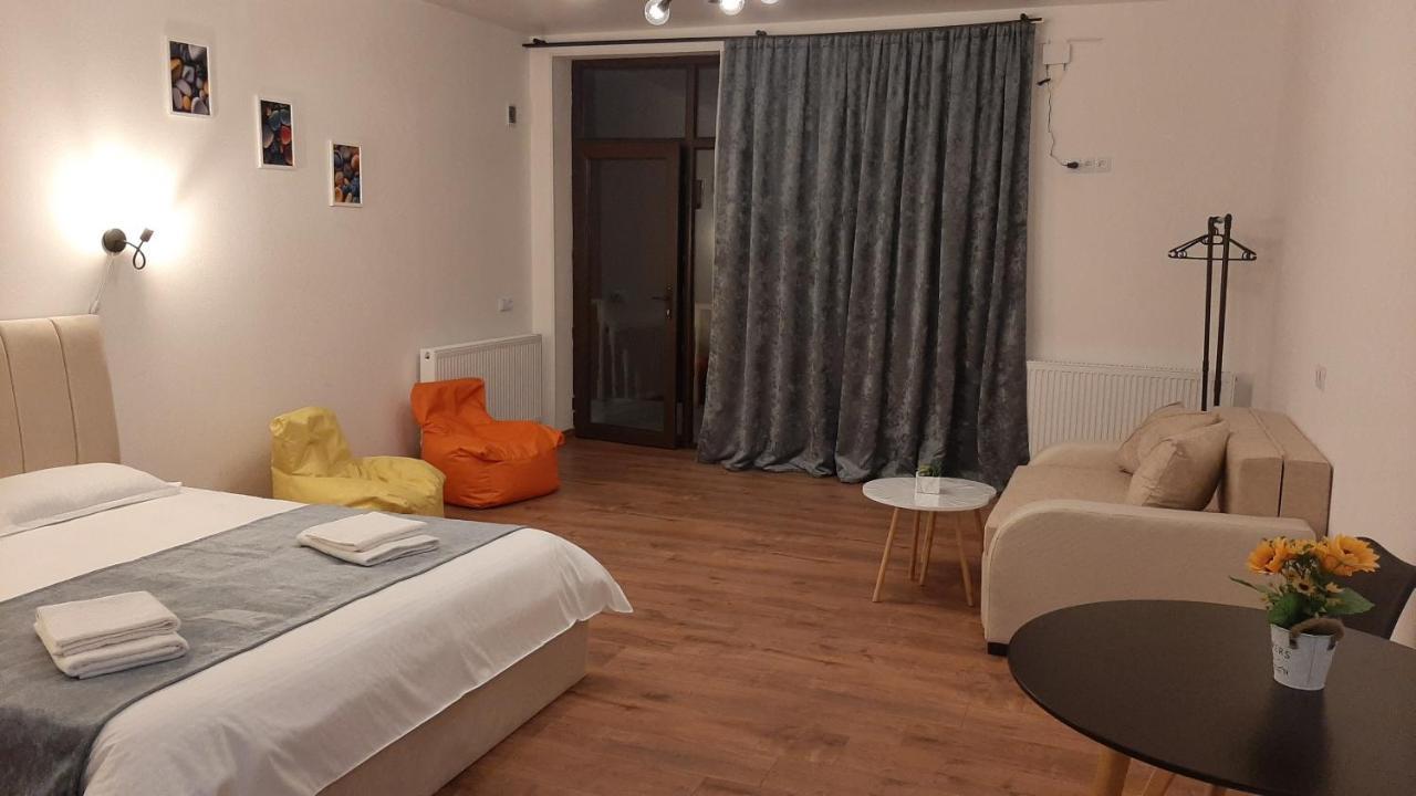 Hotel Terkhena Stepancminda Exteriér fotografie